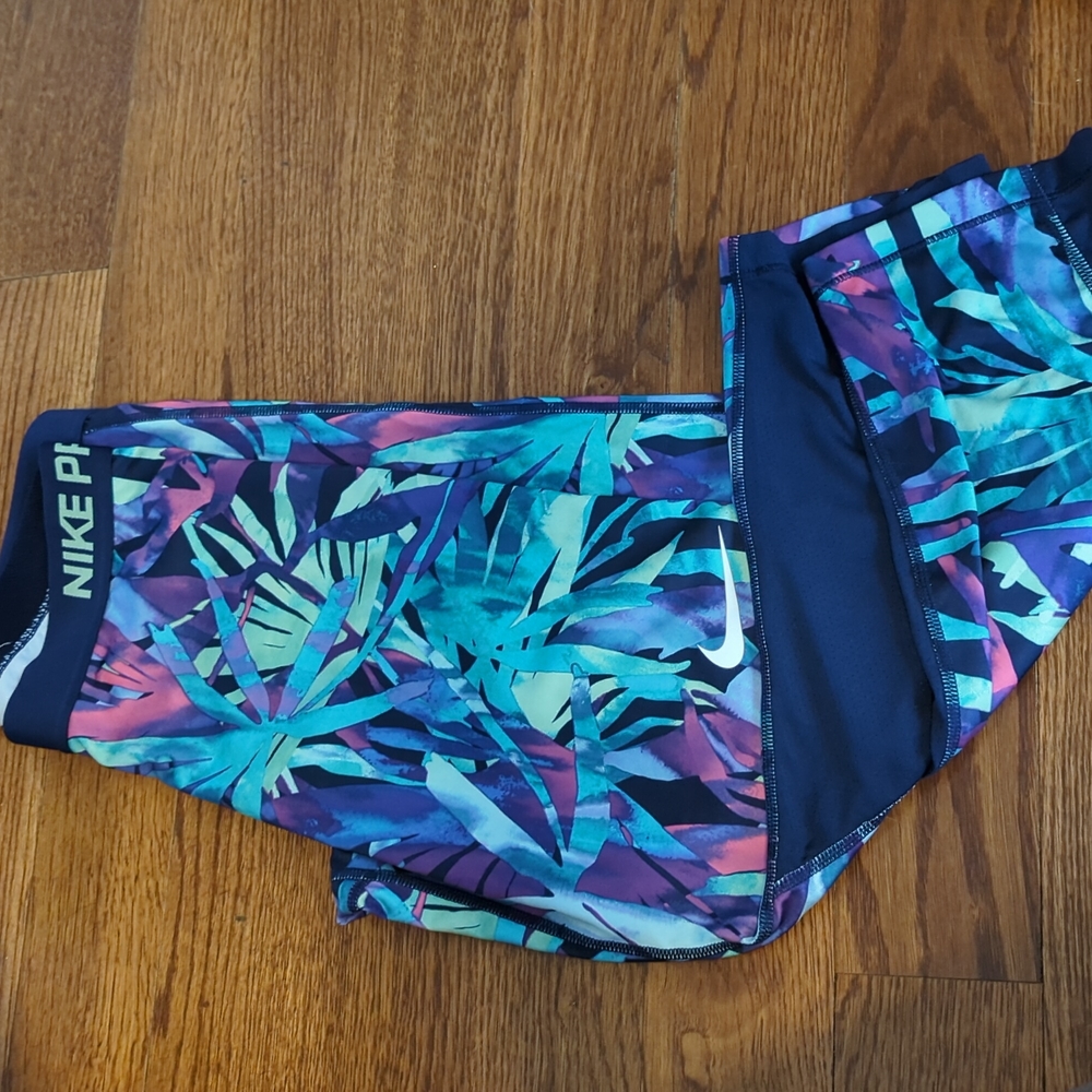 Nike pro dri-fit leggings